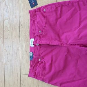 Crown and Ivy High Rise Skinny Pants